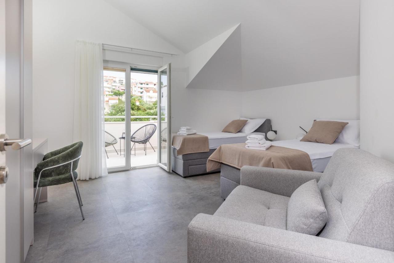 Apartments Ocrux Trogir Exterior foto